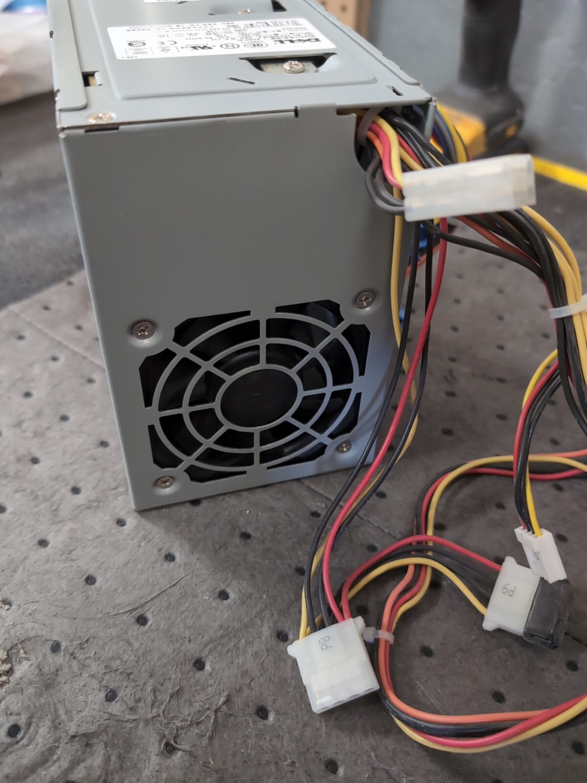 Dell N230P-00 230W Power Supply P/N 0P8407 REV 11