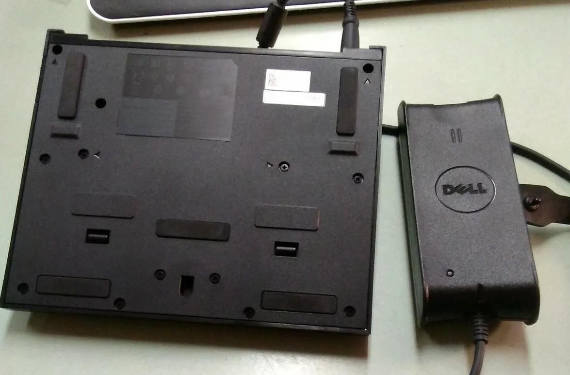 Dell Latitude E-port II Docking Station 0CPGHK PR03X ADAPTER DA90PS1-00