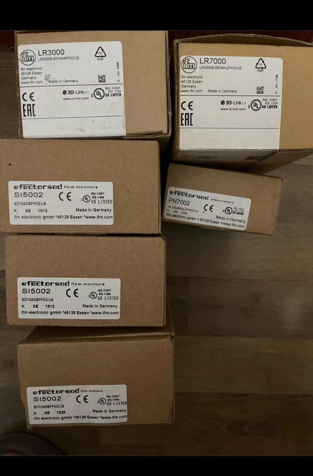 1PC IFM SI5002 Electronic Flow Sensor Switch ALL NEW IN BOX