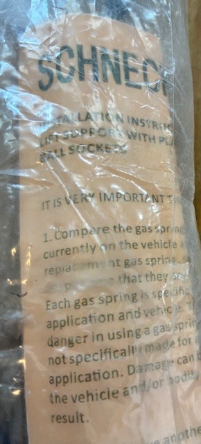 SCHNECKE / Lift Support PAIR / Model YZ-48-7581Q1 /48-7581Q1 / BRAND NEW!