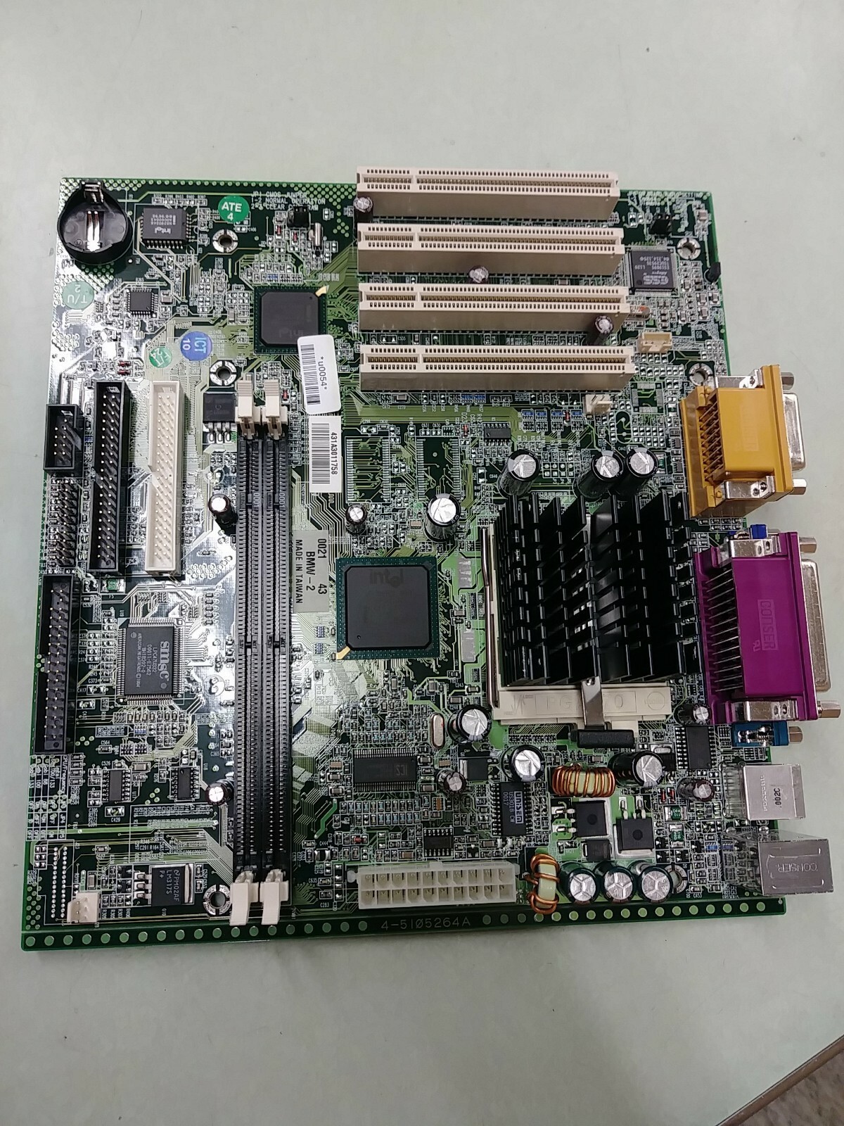 COMPAQ BMW-2 207613-001 Motherboard / SL3VS + Heatsink