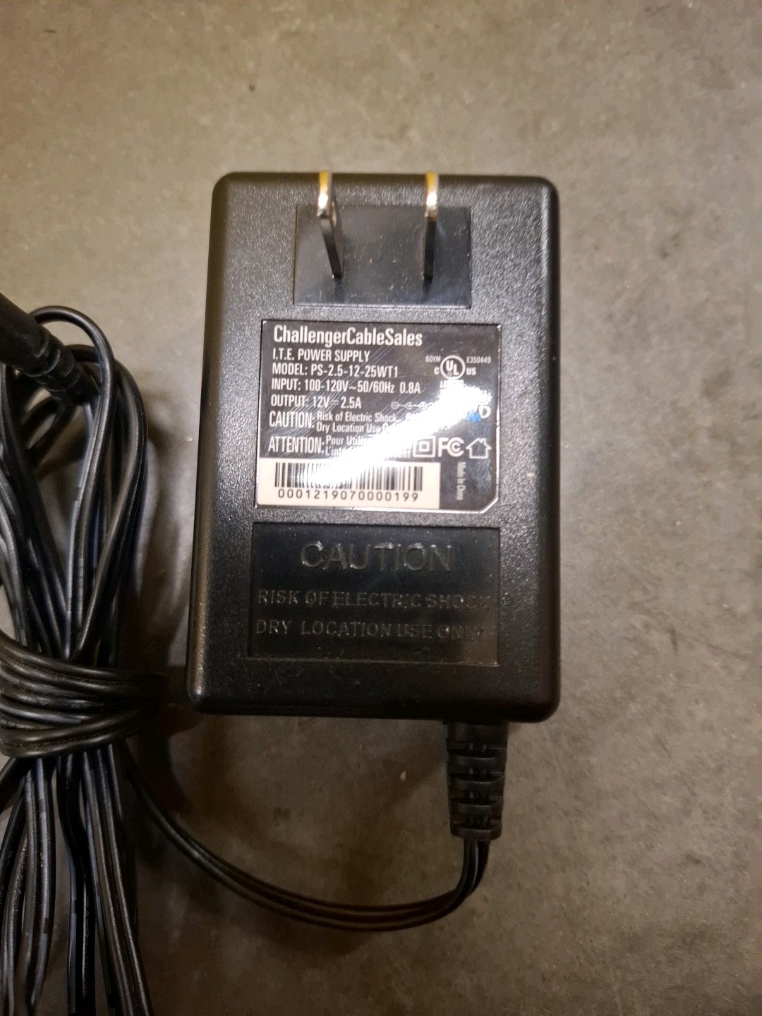 Challenger Cable Sales Switching Power Supply PS-2.5-12-25WT2 12V 2.5A