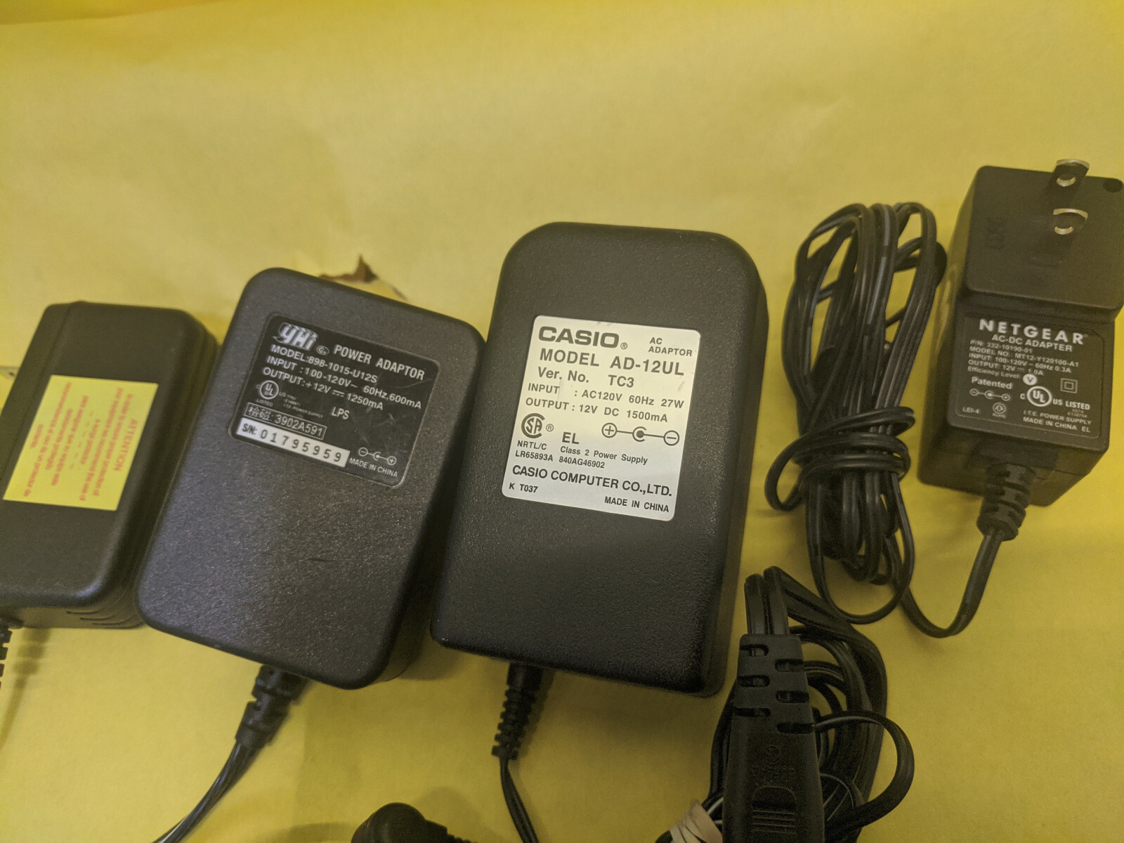 Mixed Lot 18pcs AC Power Supply: 4x 9V, 8x 12V, 6x 5V Adapter D-Link,Roku,YHI…