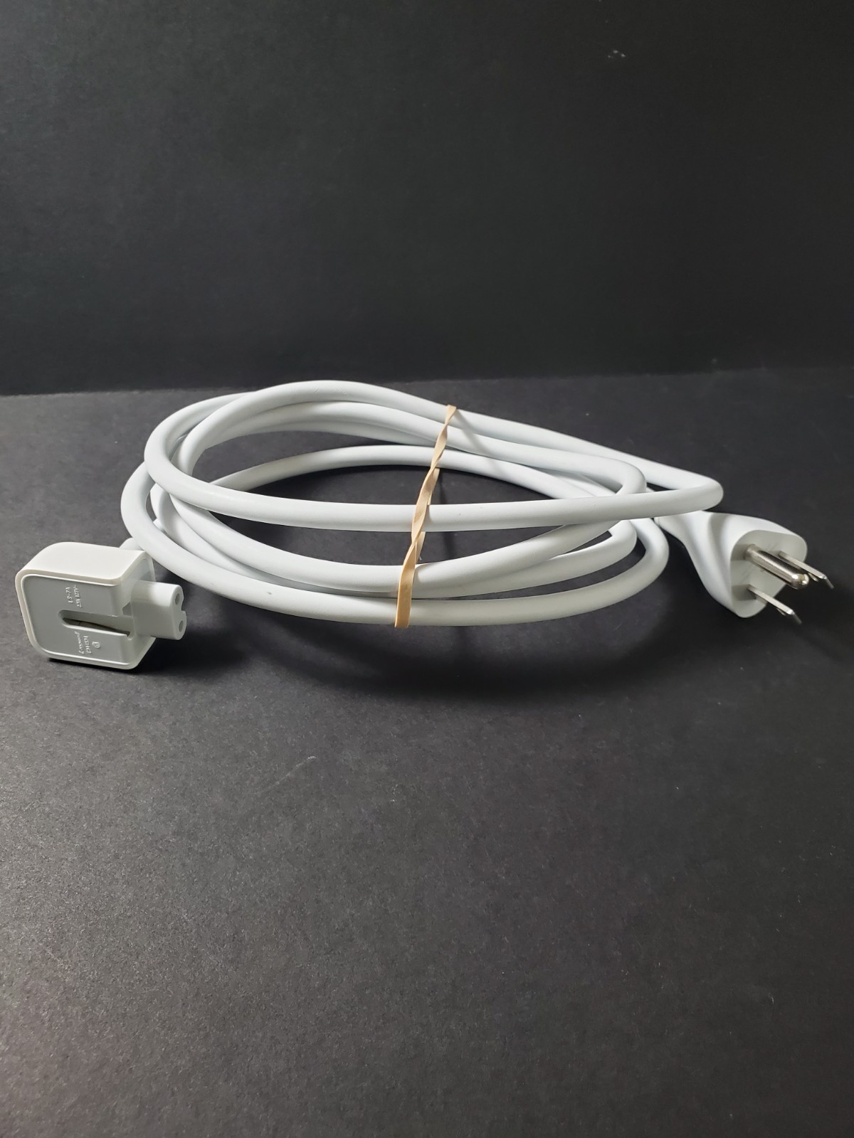 apple accessories Lot Of 10