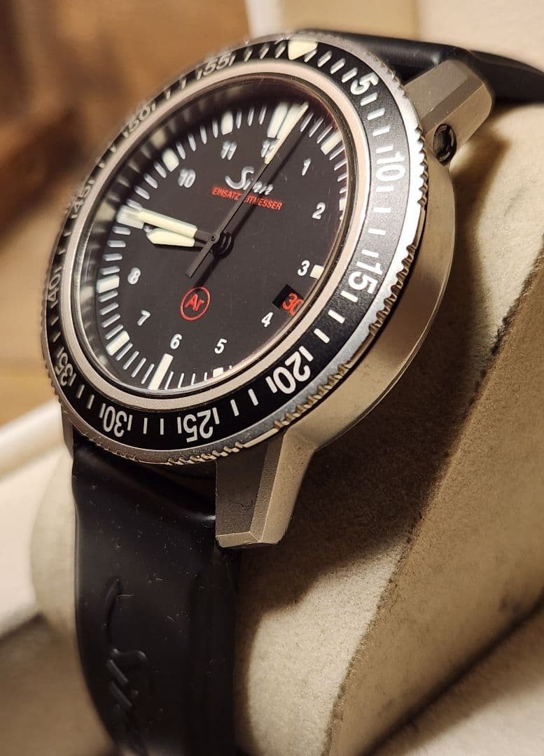 Sinn Watch EZM3 Automatic Black Date Round Dial Men’s Box Accessary Authentic