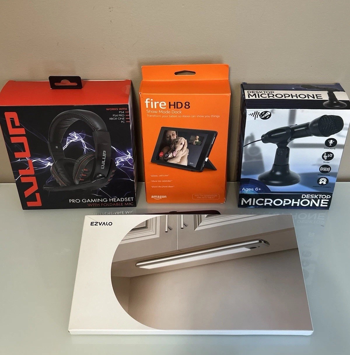 4 Item Electronics Lot /Bundle Gaming Headset Fire HD8 Dock Microphone LED New