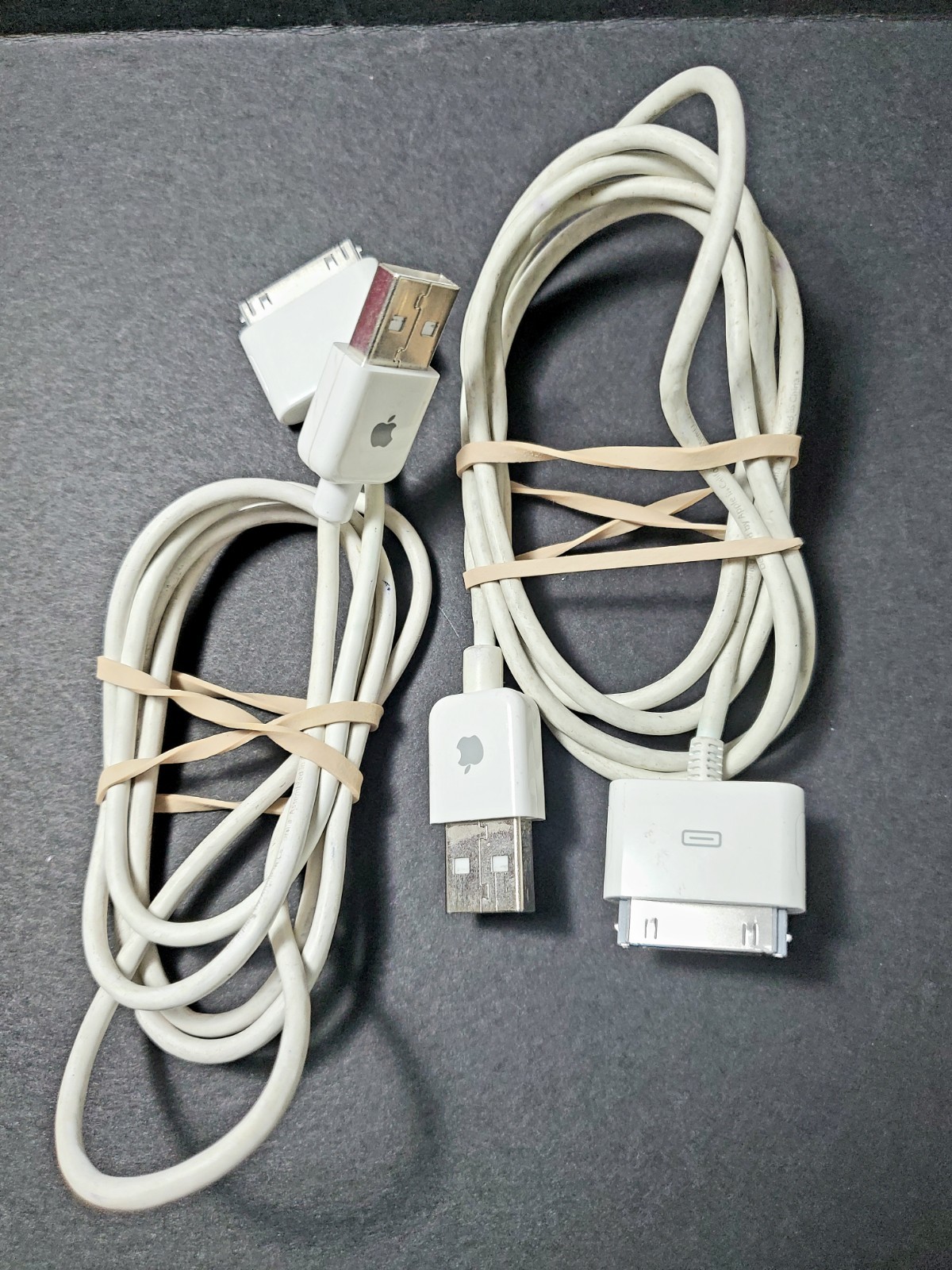 apple accessories Lot Of 10