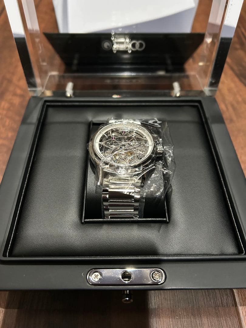 zeroo Wristwatch T3 Tourbillon black color for men w/Case warranty card