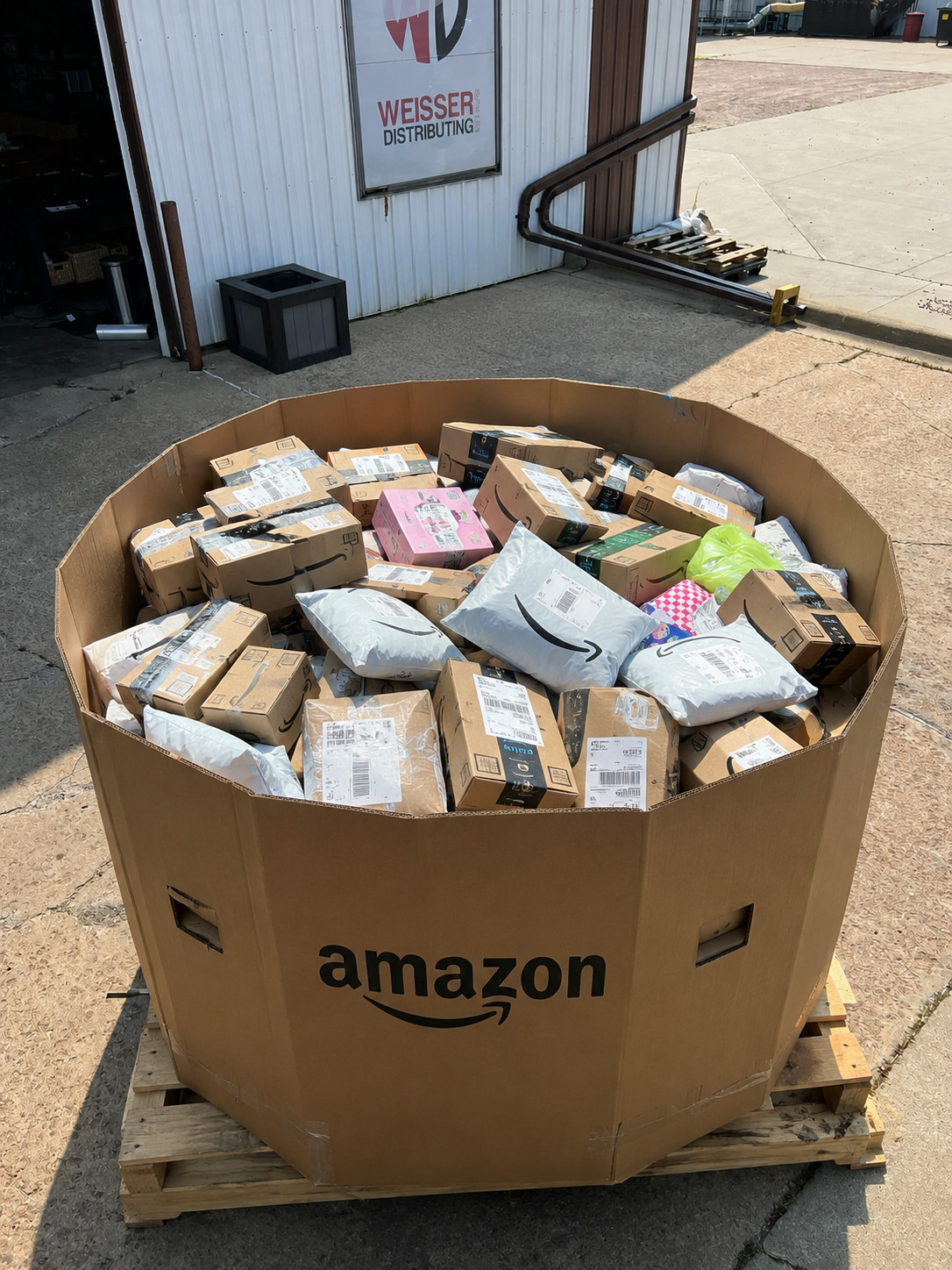 Amazon Target Walmart Mixed Consumer Goods, Small Electronics, and Wholesale Lot