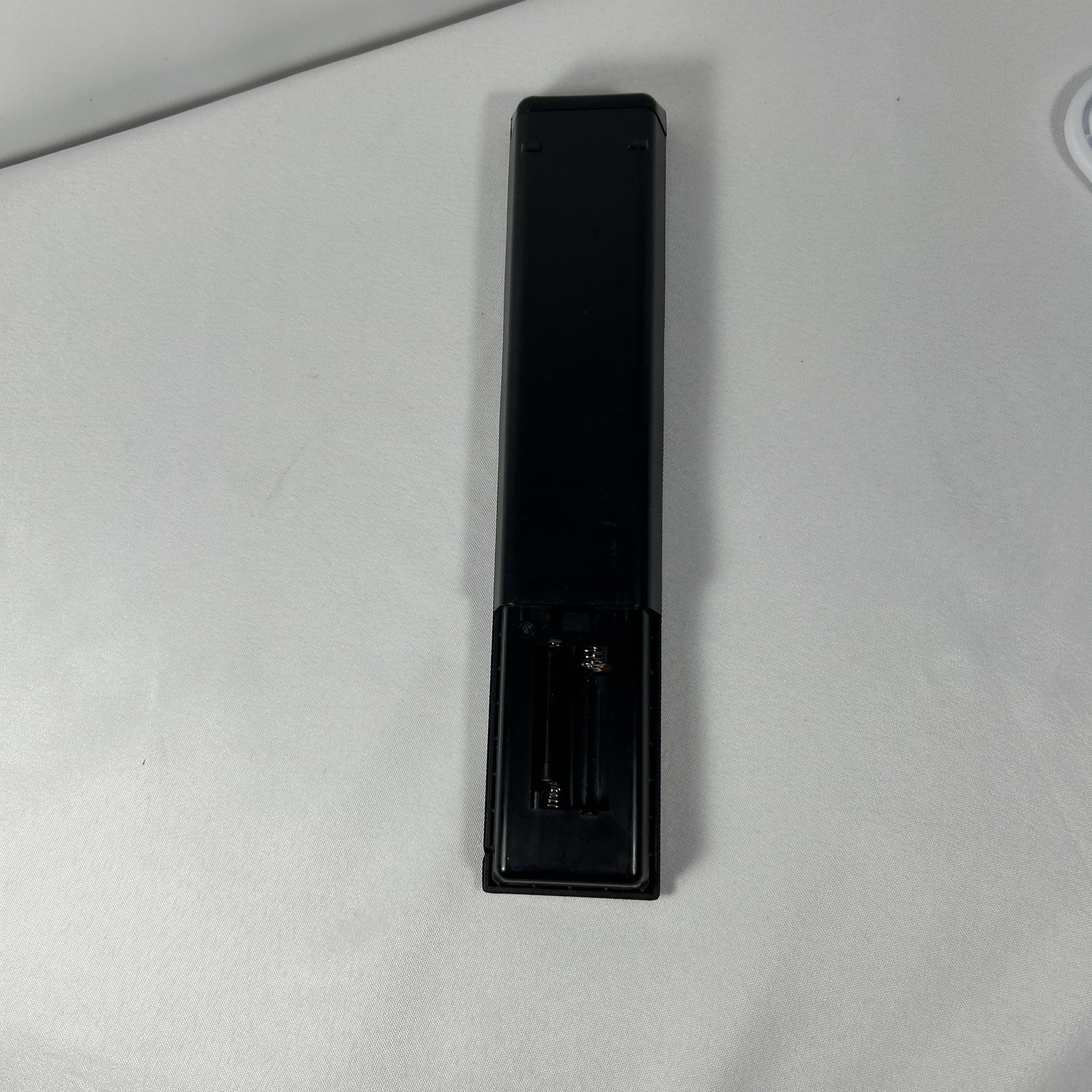Westinghouse LCD TV Remote Model WD65NC4190, WE55UC4200 No Battery Cover