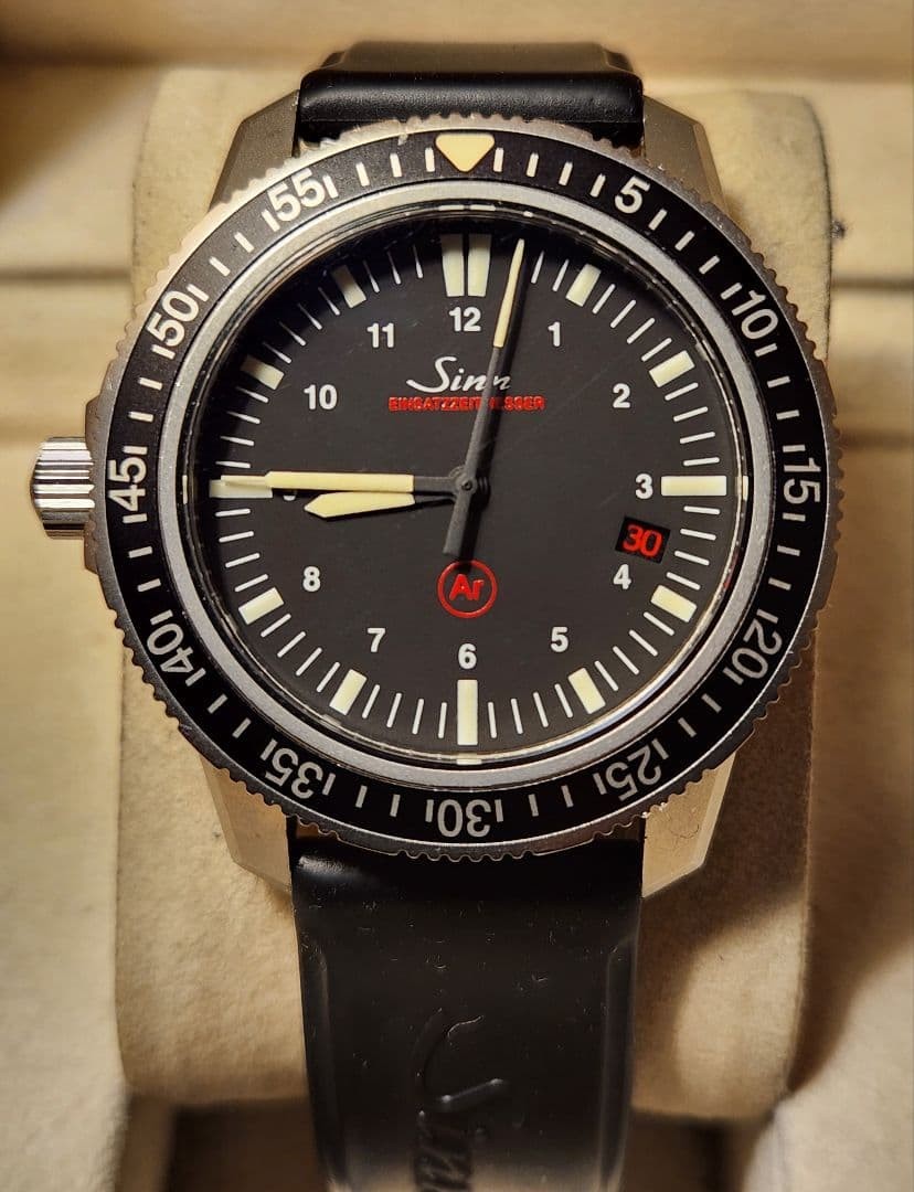 Sinn Watch EZM3 Automatic Black Date Round Dial Men’s Box Accessary Authentic