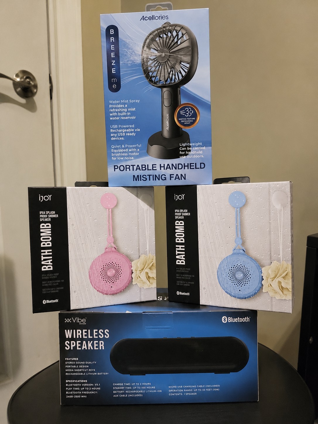 Acellories Breeze me Misting Fan, 2 iJoy & 1 Vibe Sound Bluetooth Speakers Lot !