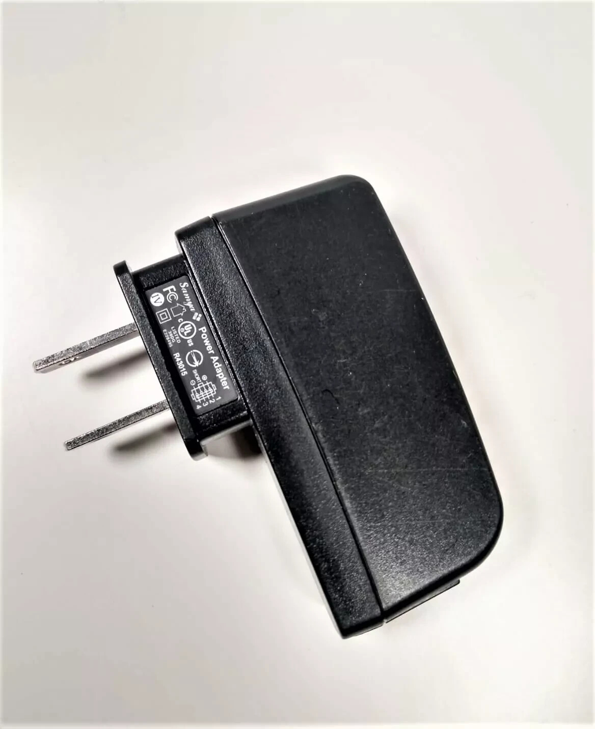 Samya TR-06AM 5V 1000mA USB AC Adapter Charger