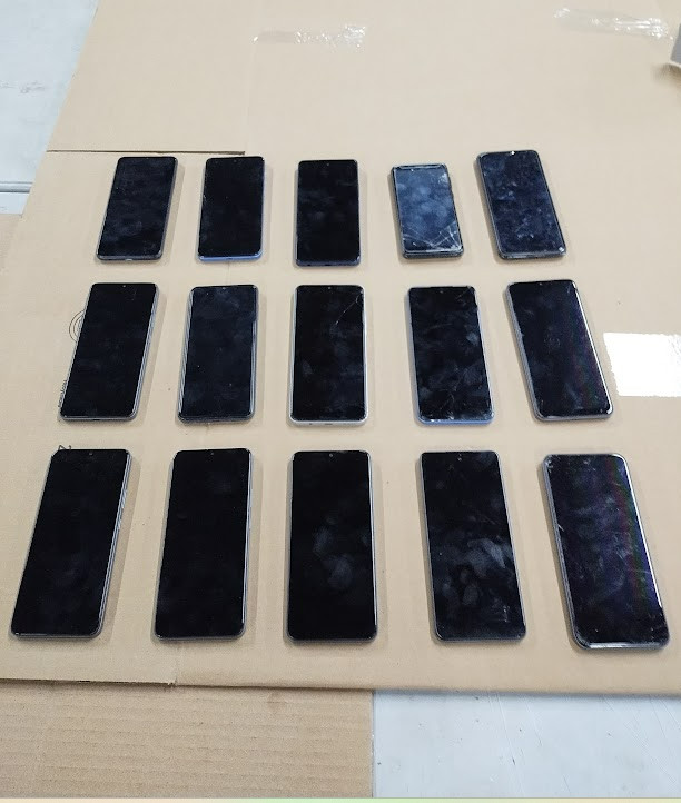 Lot of 15 Various Android Cellphones—SEE DETAILS