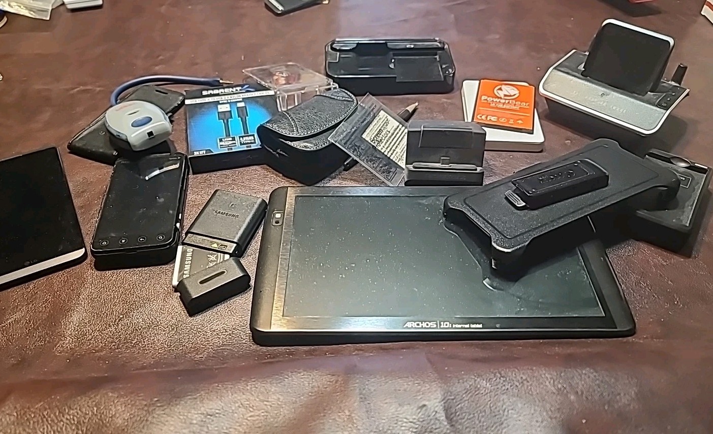Mixed Electronics Lot – Phones, Chargers, Batteries, Transmitters, Accessories –