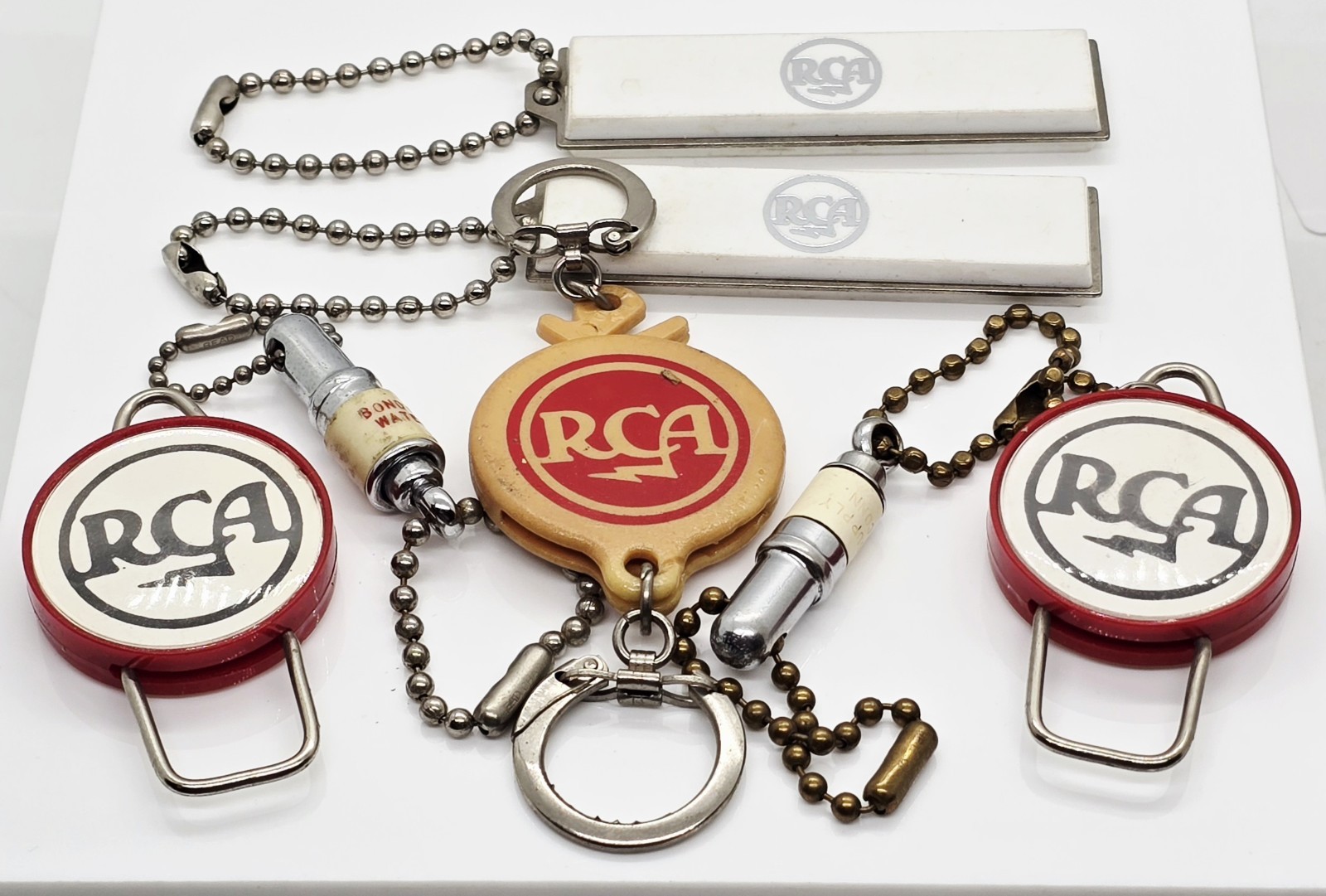 Rare Vintage Lot RCA Bond Radio Electronics Advertising Keychains Waterbury CT