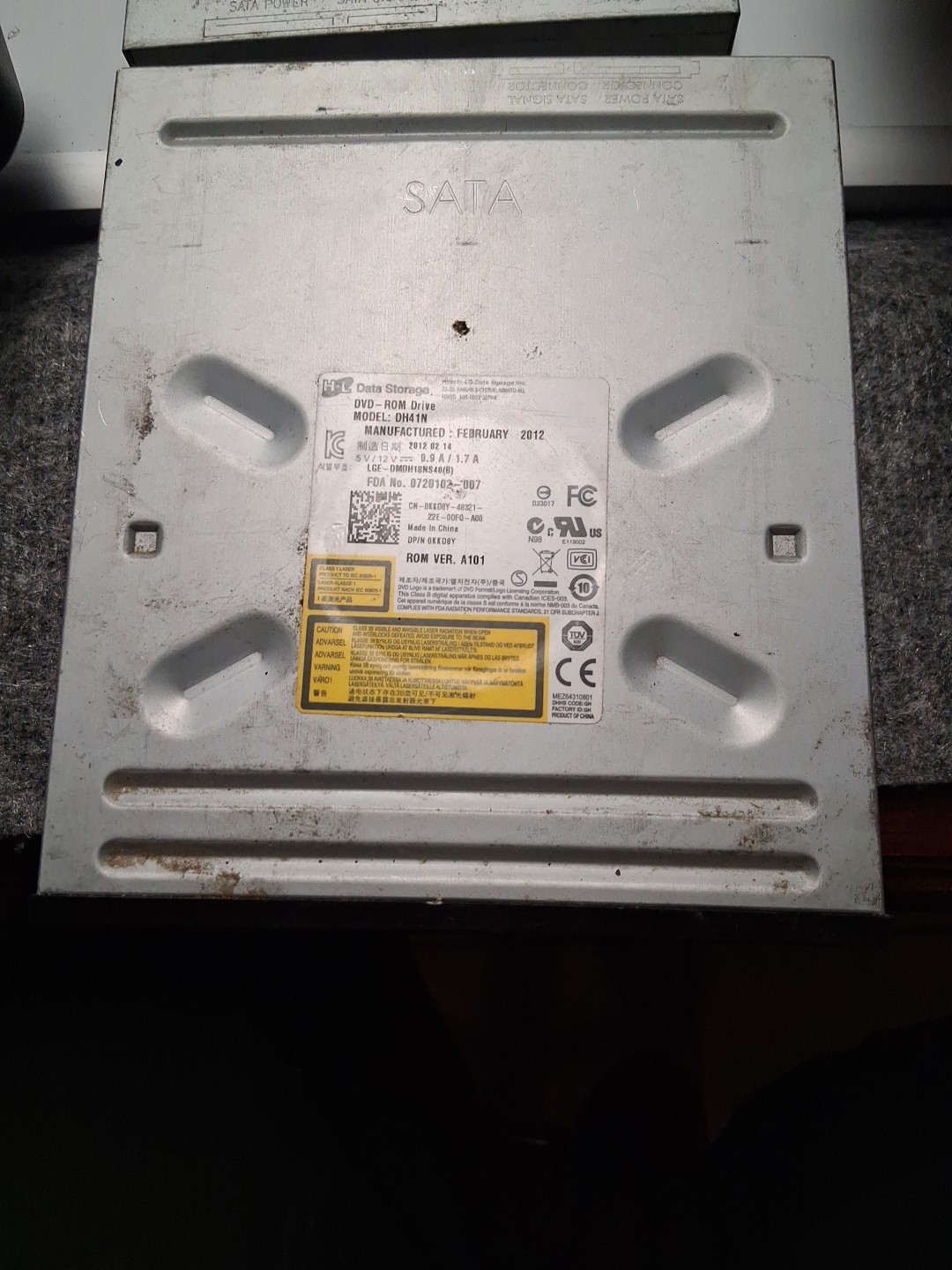 Dell HL GH82N DVD-RW Rewritable SATA Optical Drive 0C13H6