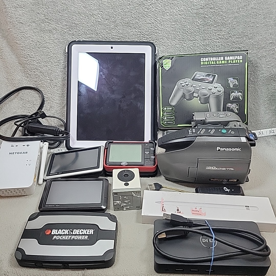Lot Electronics Apple Pencil iPad Garmin Nuvi Netgear Panasonic Camcorder PARTS