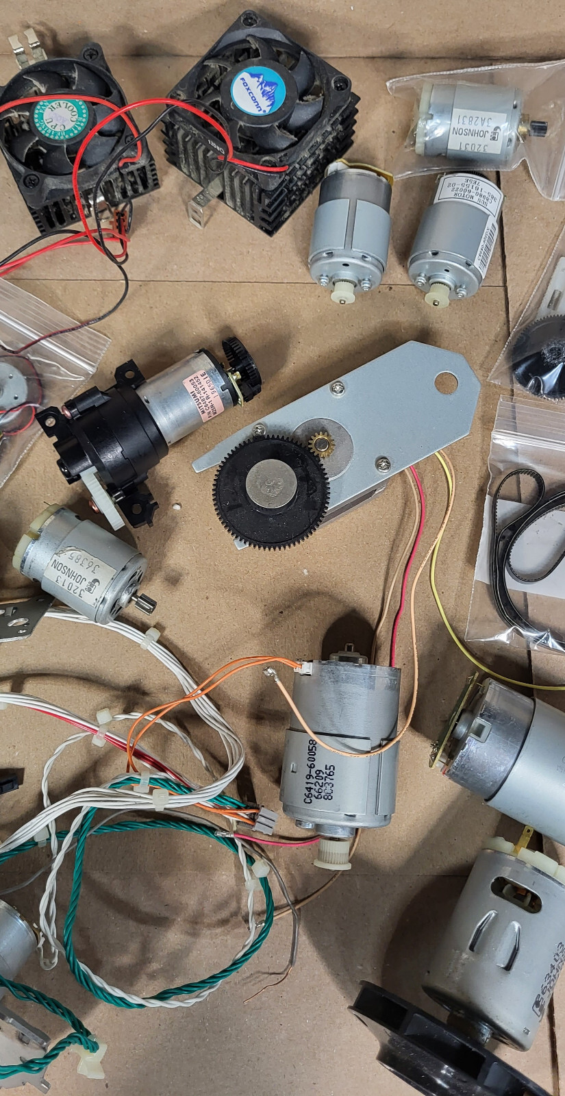 Electronic Parts Motor Mixed Lot