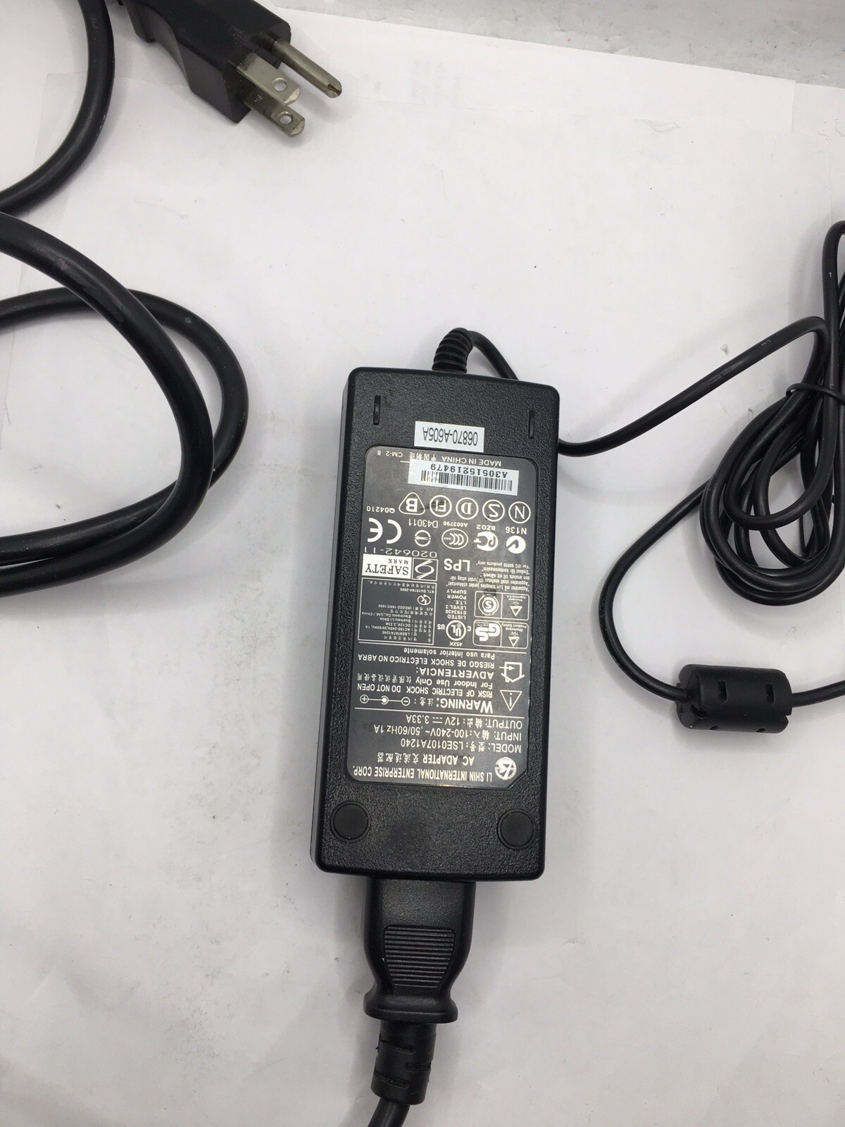 Genuine Li Shin LSE0107A1240 Home Office Wall Power Charger Adapter in 12V 3.33A