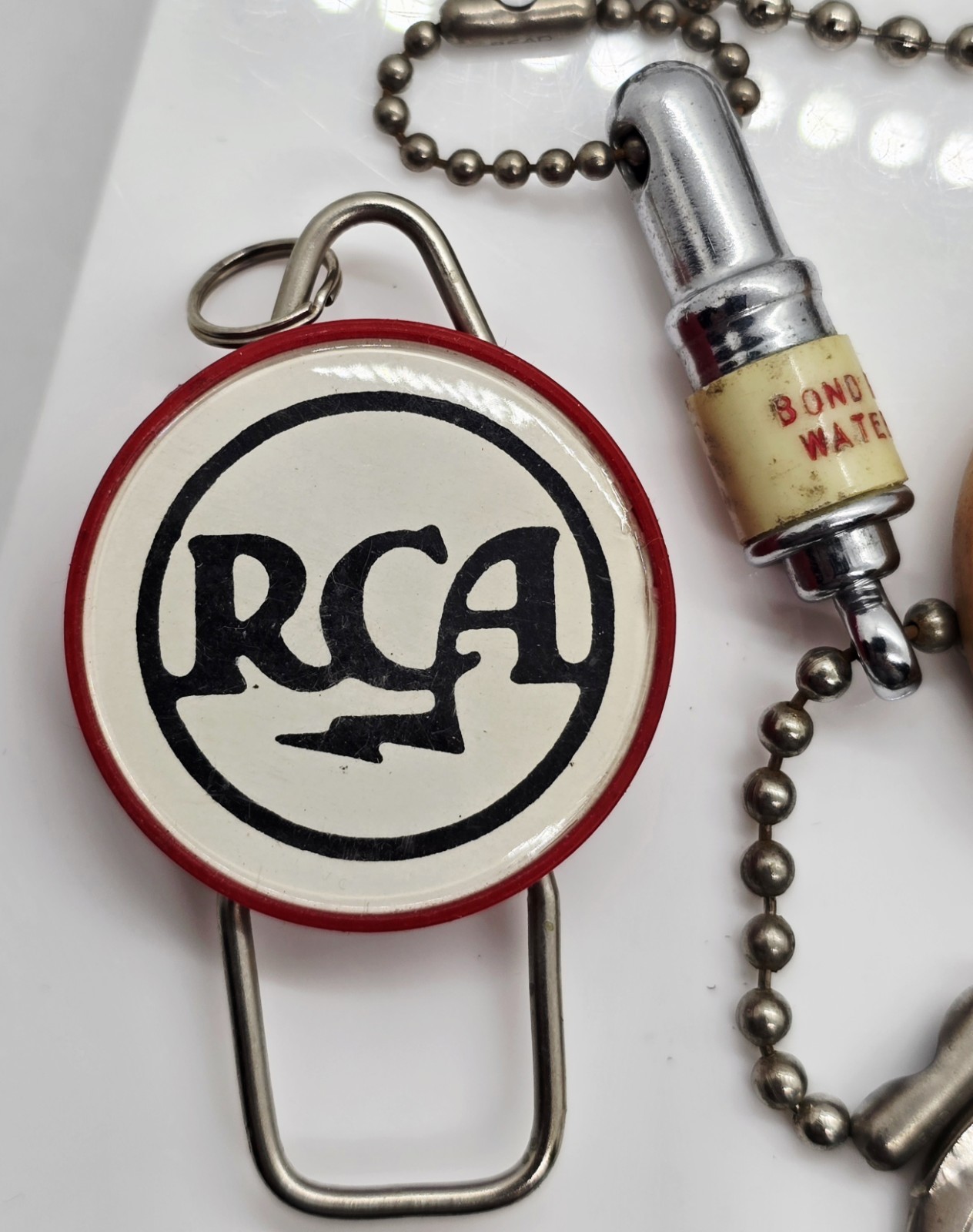 Rare Vintage Lot RCA Bond Radio Electronics Advertising Keychains Waterbury CT