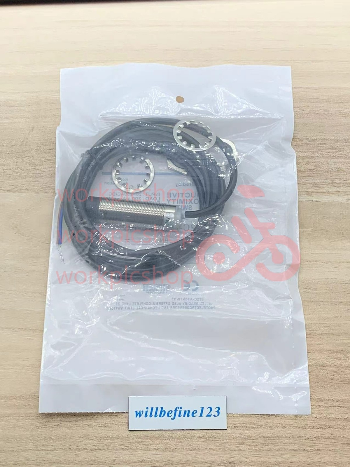 Inductive proximity switch 872C-A10N18-R3 AC and DC 2-wire normally open sensor