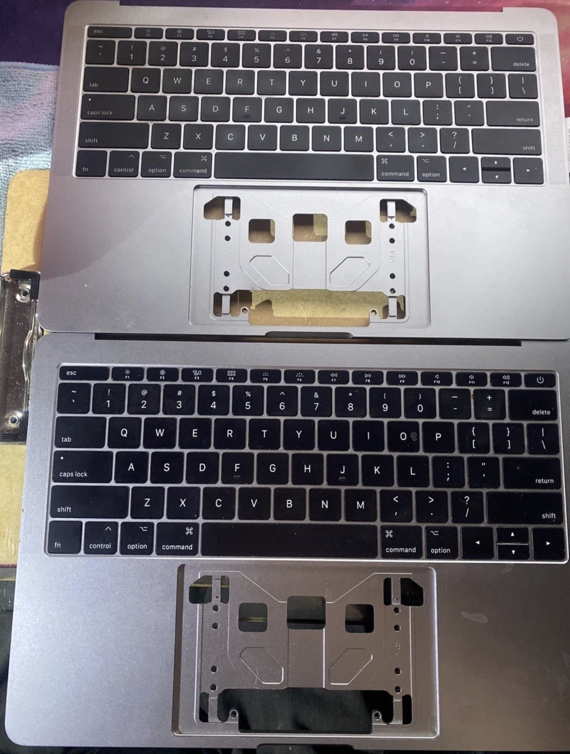 Lot Of Mixed Apple Products MacBook iPhoneParts/Repair *READ* See Pictures as-is